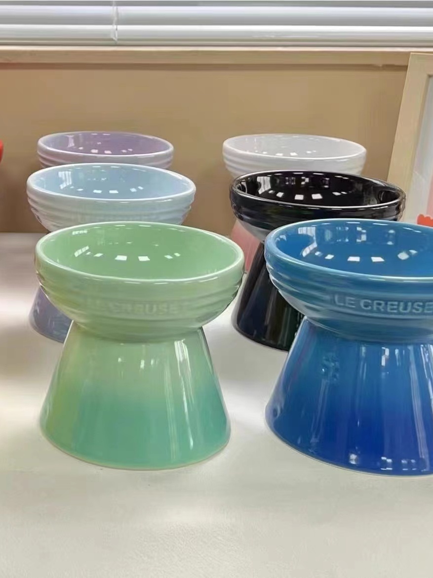 Le Creuset Cool Color Ceramic  - đánh giá và giá Royal Canin Food Medium